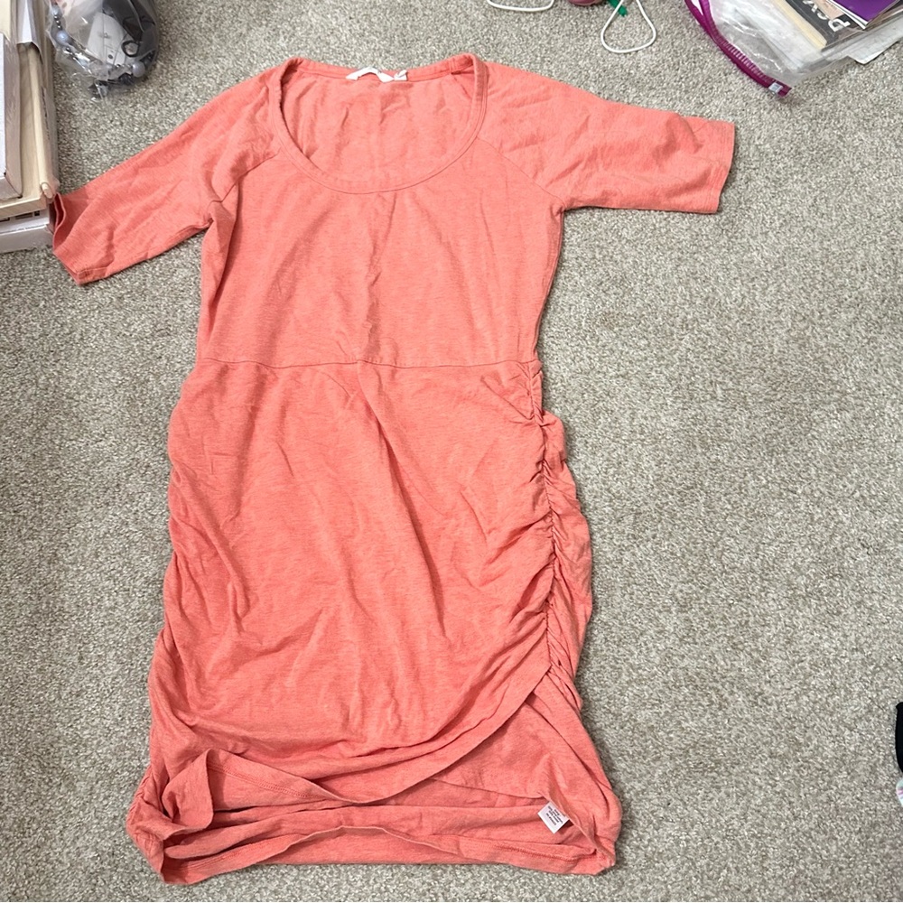 Athleta Coral Seeker ruched side jersey dress. Medium